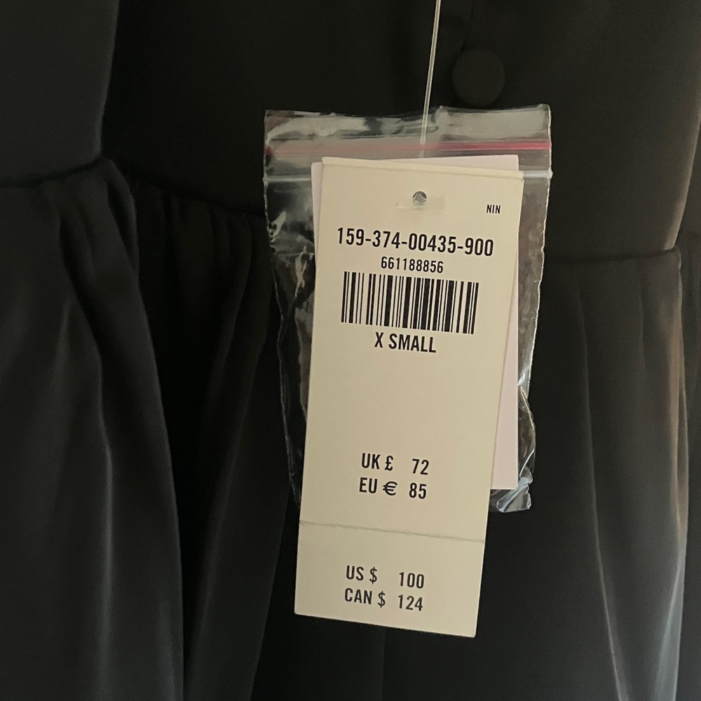New/ Tags on • Abercrombie & Fitch Classic Black Dress - Picture 7 of 11